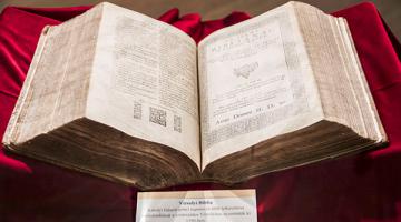 Károli Gáspár Múzeum és Bibliakiállítás (thumb)